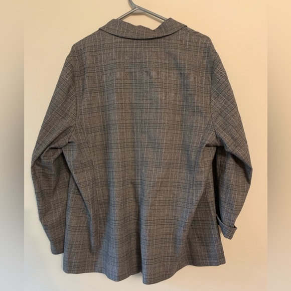 Reitmans Blazer - Picture 3 of 4